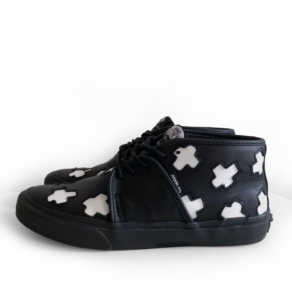 Vans special edition MadeMe black white crosses sneakers